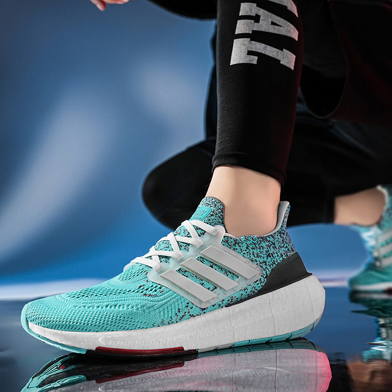 OC Momentum Sneakers